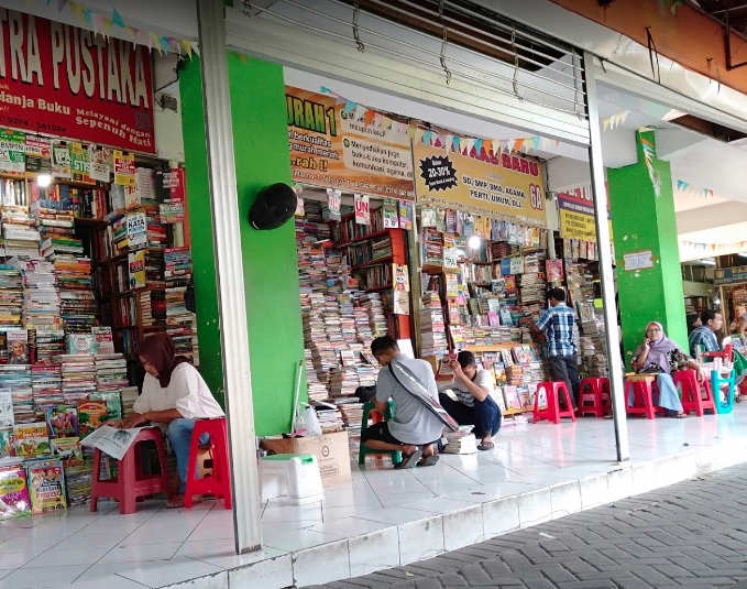 toko buku shoping center
